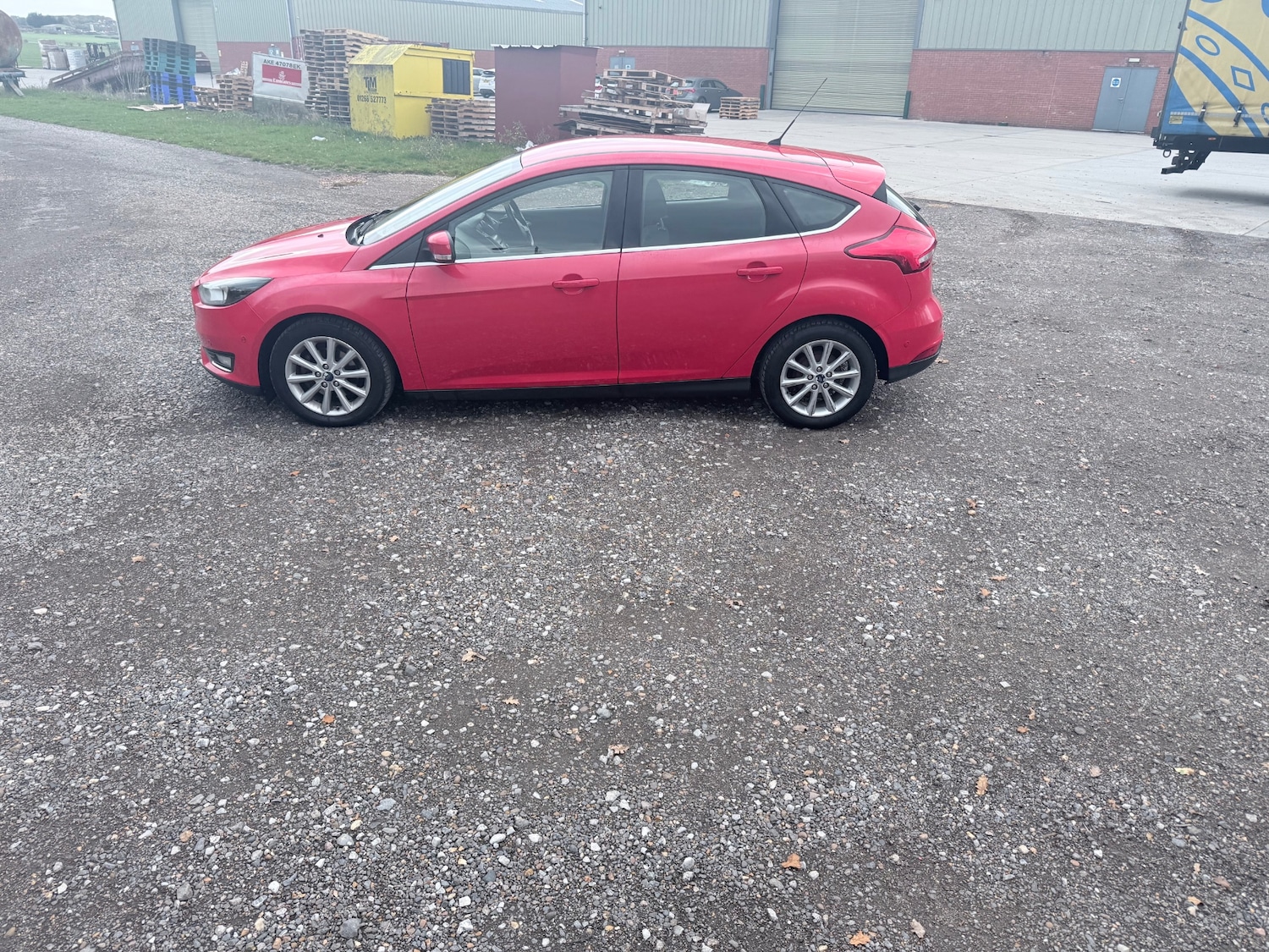 Used Ford Focus 2015 for sale - 76511166: Photo 9