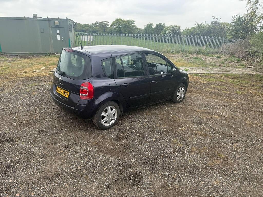 Used Renault Grand Modus 2010 for sale - 77111796: Photo 2