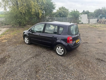 Used Renault Grand Modus 2010 for sale - 77111796: Photo