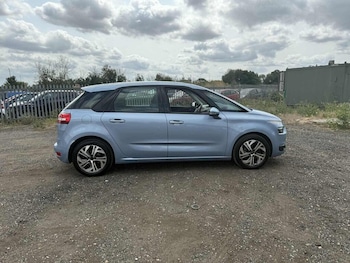 Used Citroen C4 Picasso 2015 for sale - 75689903: Photo