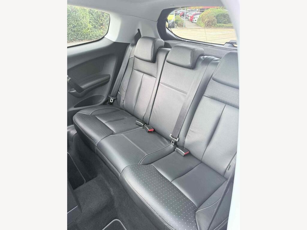 Used Peugeot 208 2012 for sale - 76158361: Photo 13