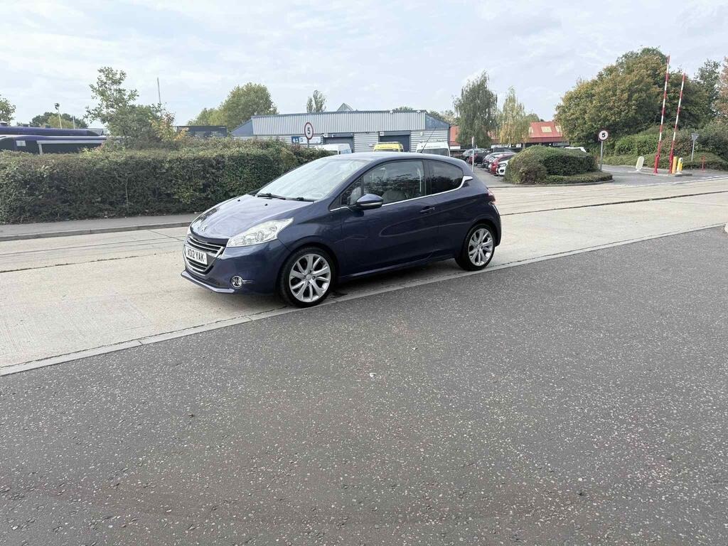 Used Peugeot 208 2012 for sale - 76158361: Photo 14