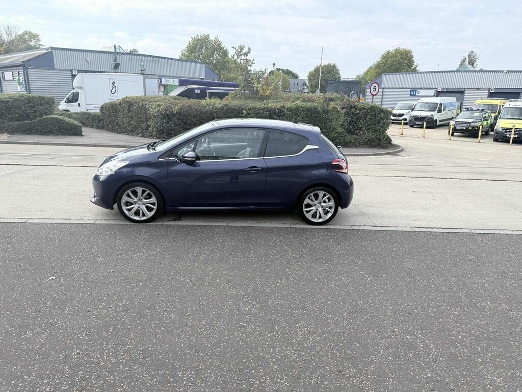 Used Peugeot 208 2012 for sale - 76158361: Photo 7