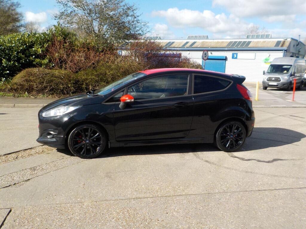 Used Ford Fiesta 2015 for sale - 77921773: Photo 15