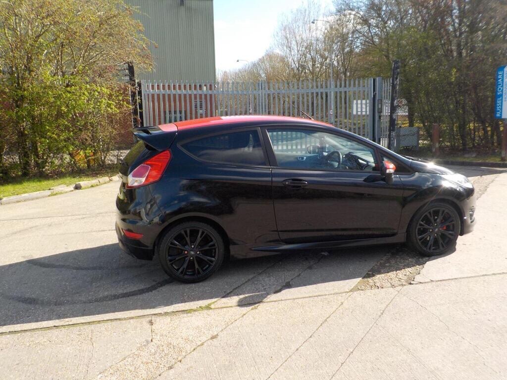 Used Ford Fiesta 2015 for sale - 77921773: Photo 17