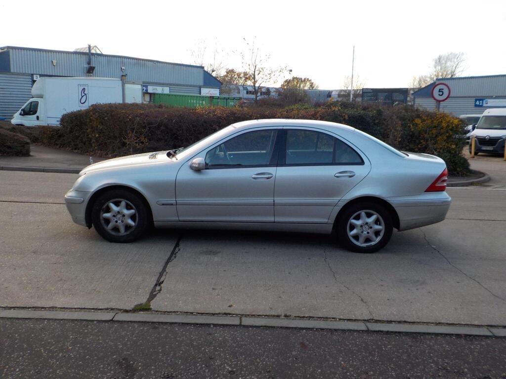 Used Mercedes-Benz C Class 2003 for sale - 76974738: Photo 5