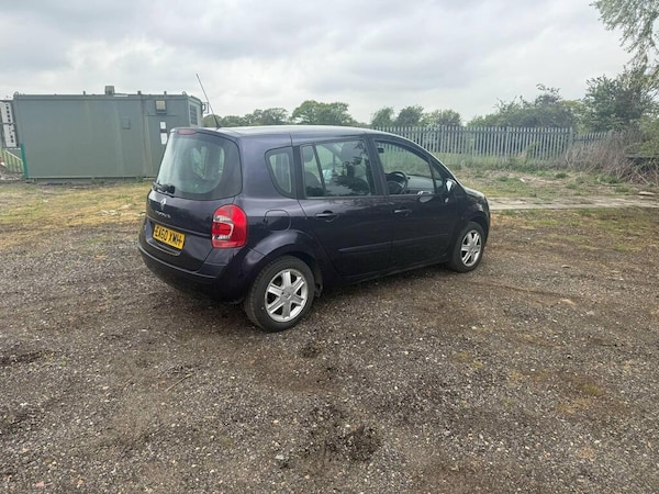 Used Renault Grand Modus 2010 for sale - 75689913: Photo 12