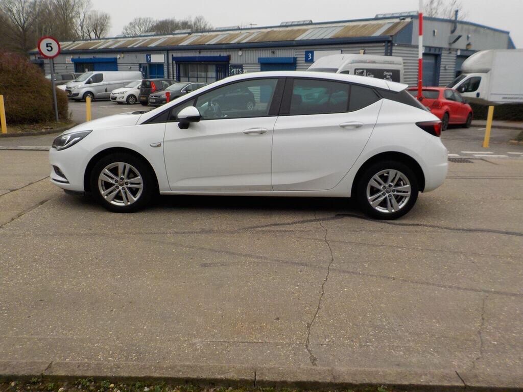 Used Vauxhall Astra 2018 for sale - 77921736: Photo 13
