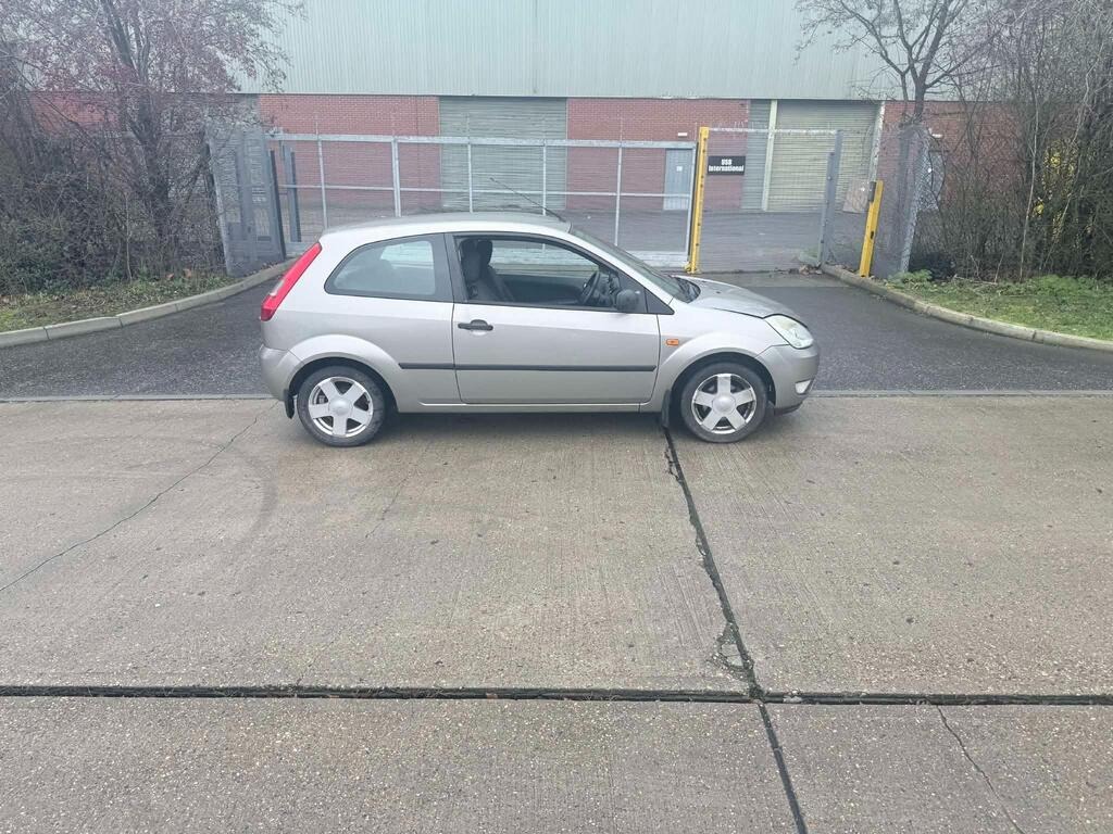 Used Ford Fiesta 2003 for sale - 77744390: Photo 1