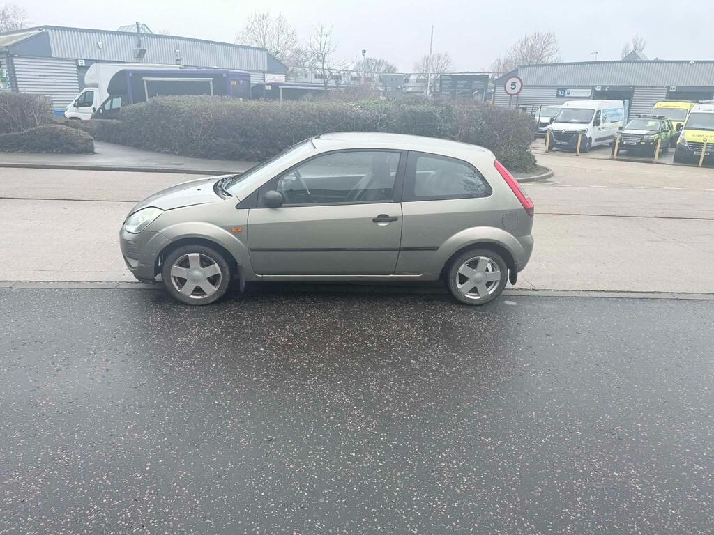 Used Ford Fiesta 2003 for sale - 77744390: Photo 3