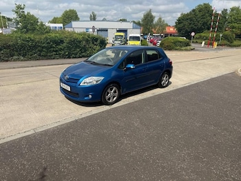 Used Toyota Auris 2011 for sale - 75690191: Photo