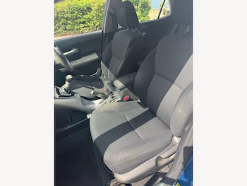 Used Toyota Auris 2011 for sale - 75690191: Photo