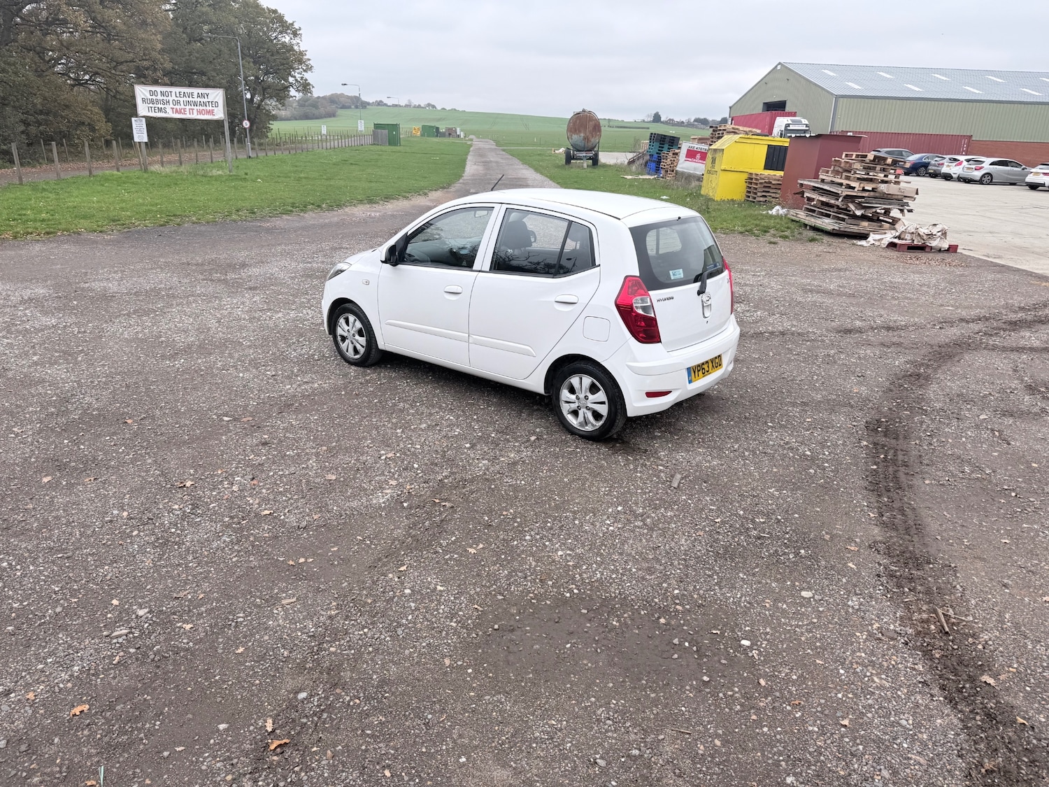 Used Hyundai i10 2013 for sale - 76511178: Photo 7