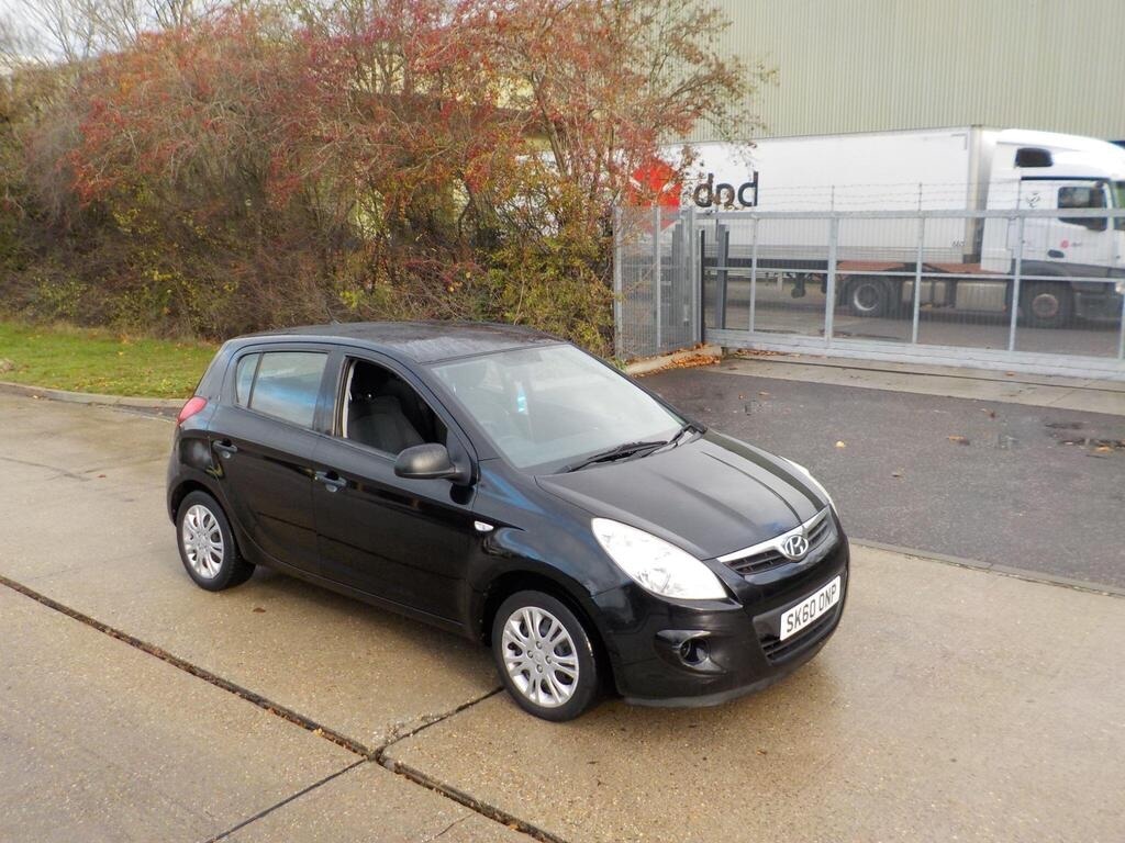 Used Hyundai i20 2010 for sale - 76725956: Photo 11