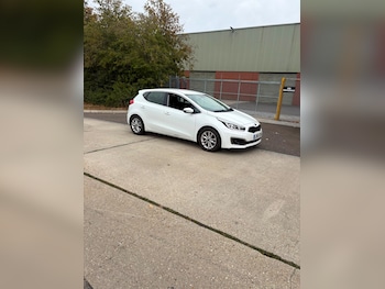 Used Kia Ceed 2016 for sale - 79569039: Photo