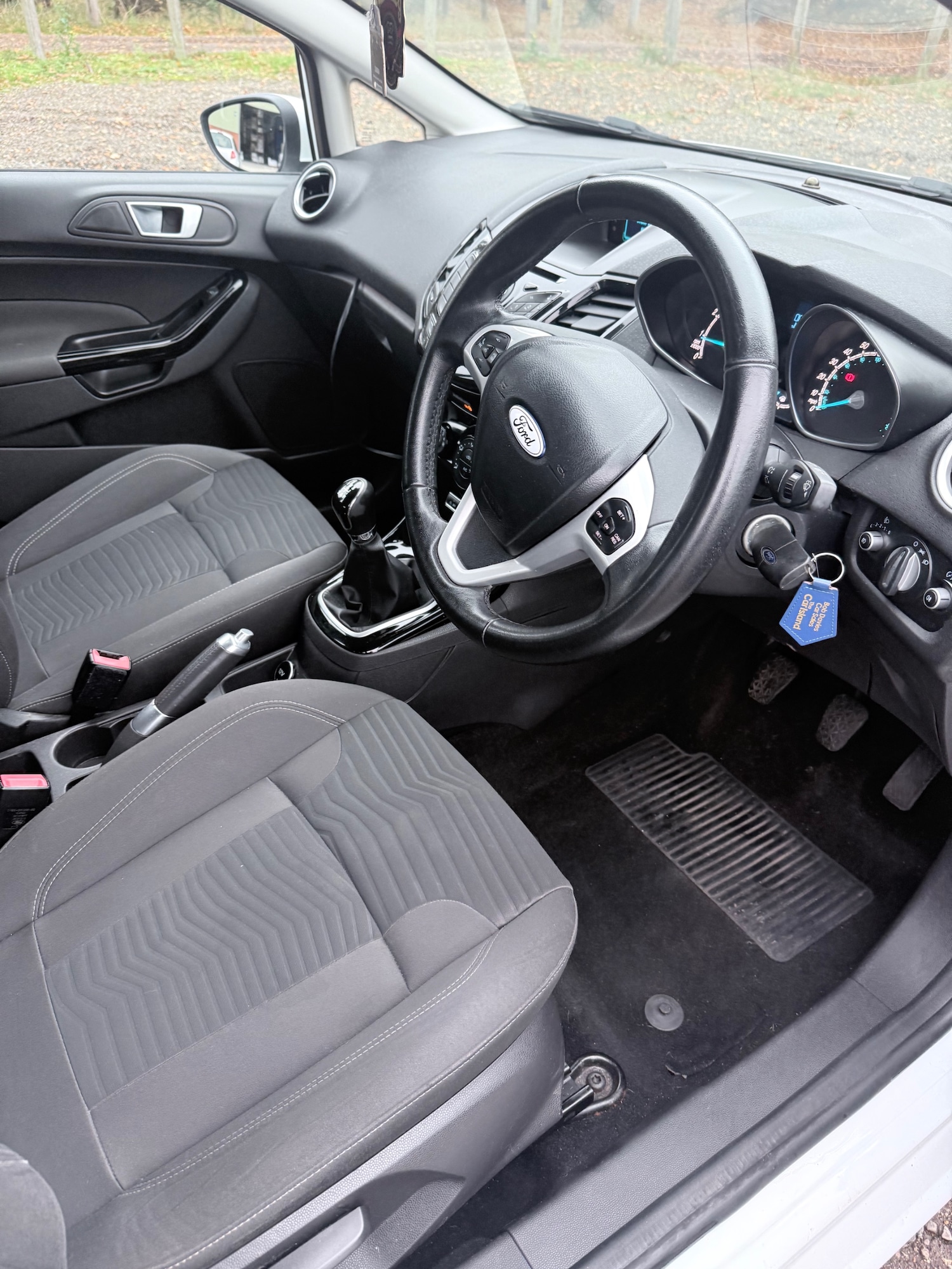 Used Ford Fiesta 2013 for sale - 76511158: Photo 12