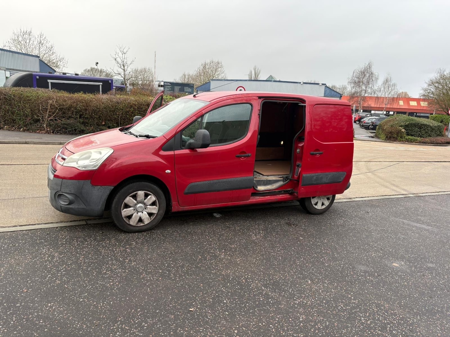 Used Citroen Berlingo 2011 for sale - 77284074: Photo 8