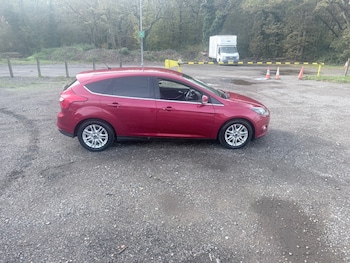 Used Ford Focus 2013 for sale - 76415331: Photo
