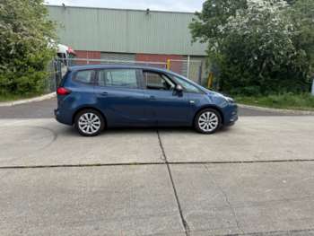 2017 (67) - 1.4T Design 5dr