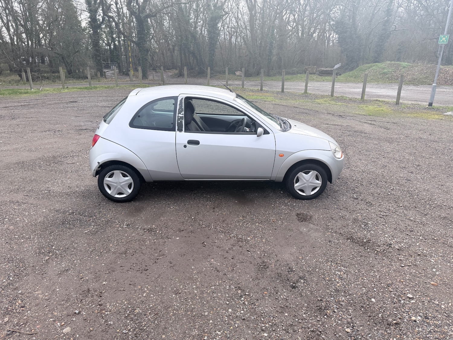 Used Ford Ka 2002 for sale - 77508258: Photo 2