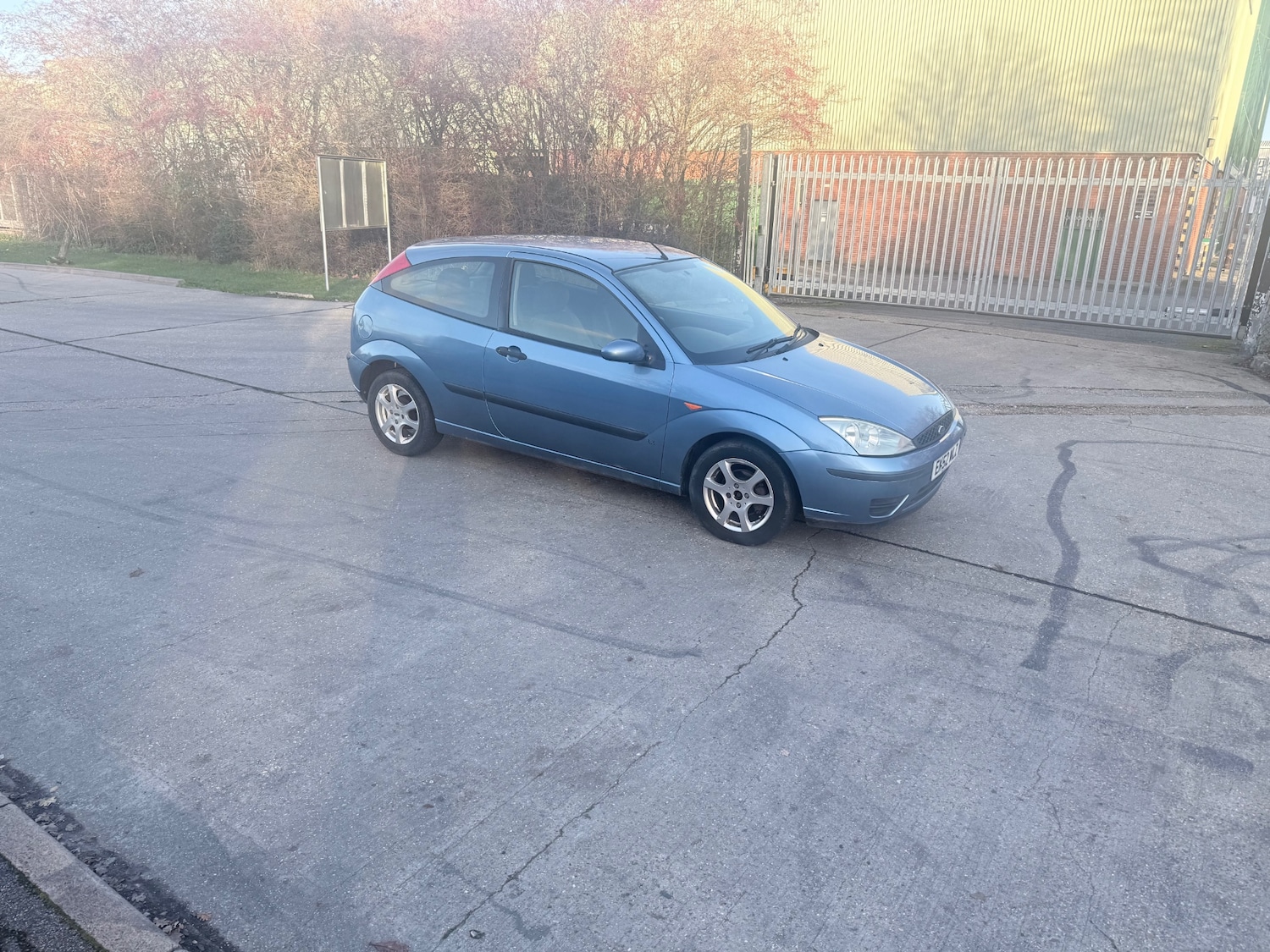 Used Ford Focus 2002 for sale - 76897204: Photo 6