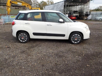 Used Fiat 500L 2014 for sale - 76422152: Photo