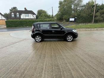 2009 (09) - 1.6 2 5dr