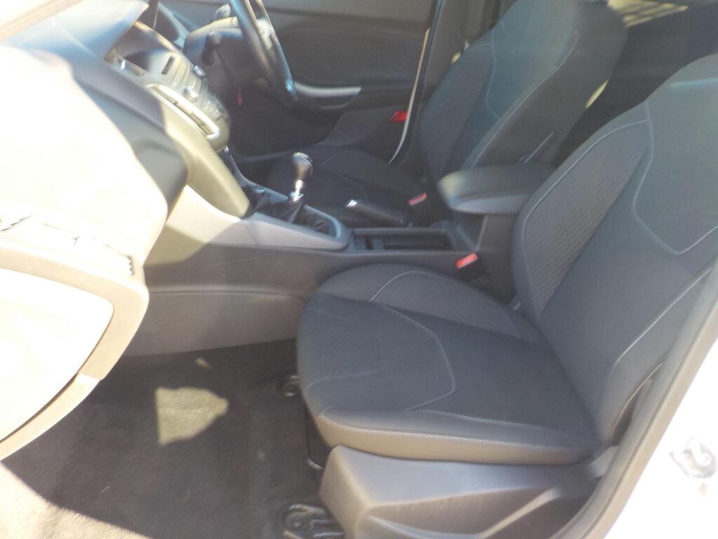 Used Ford Focus 2014 for sale - 76725964: Photo 10