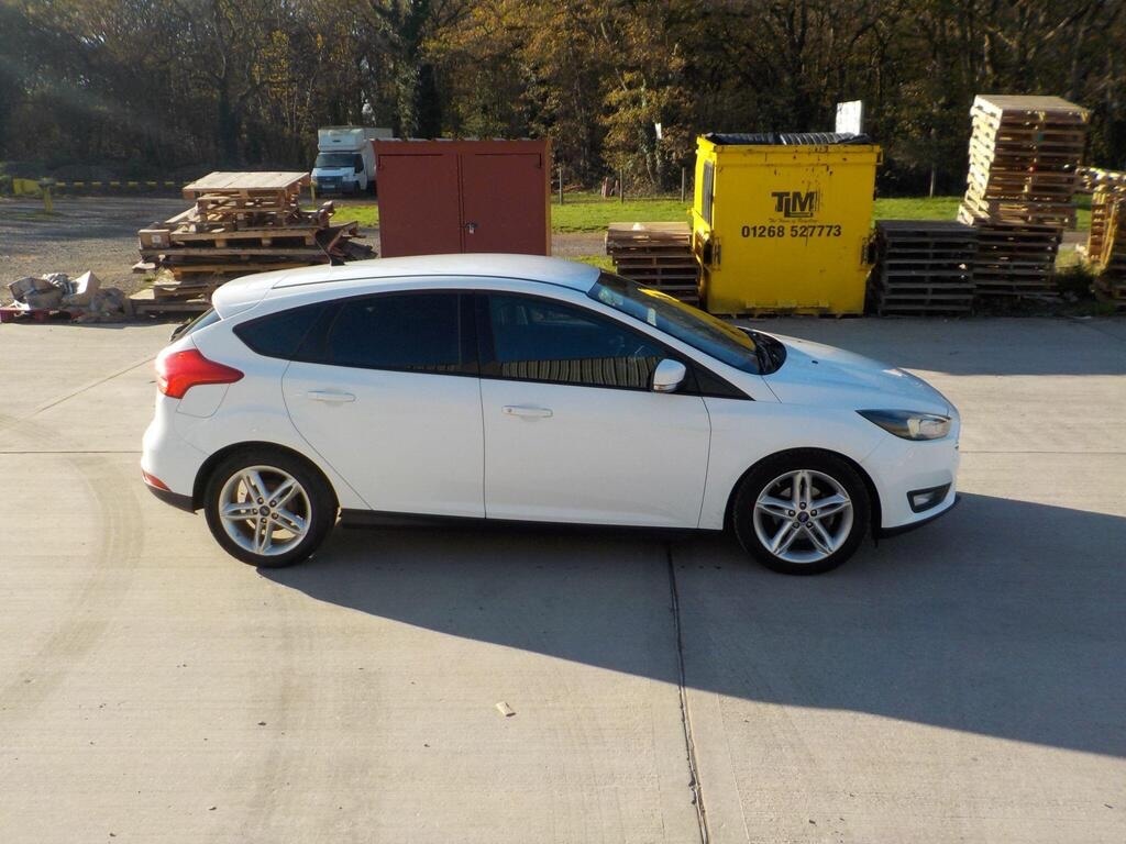 Used Ford Focus 2014 for sale - 76725964: Photo 4
