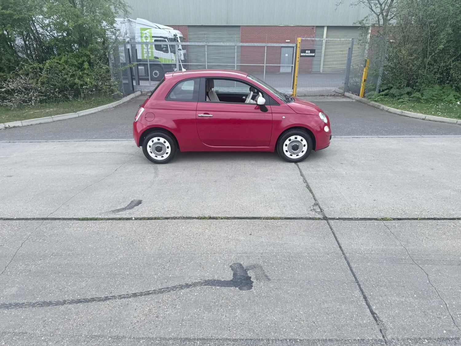 Used Fiat 500 2023 for sale - 78104039: Photo 4