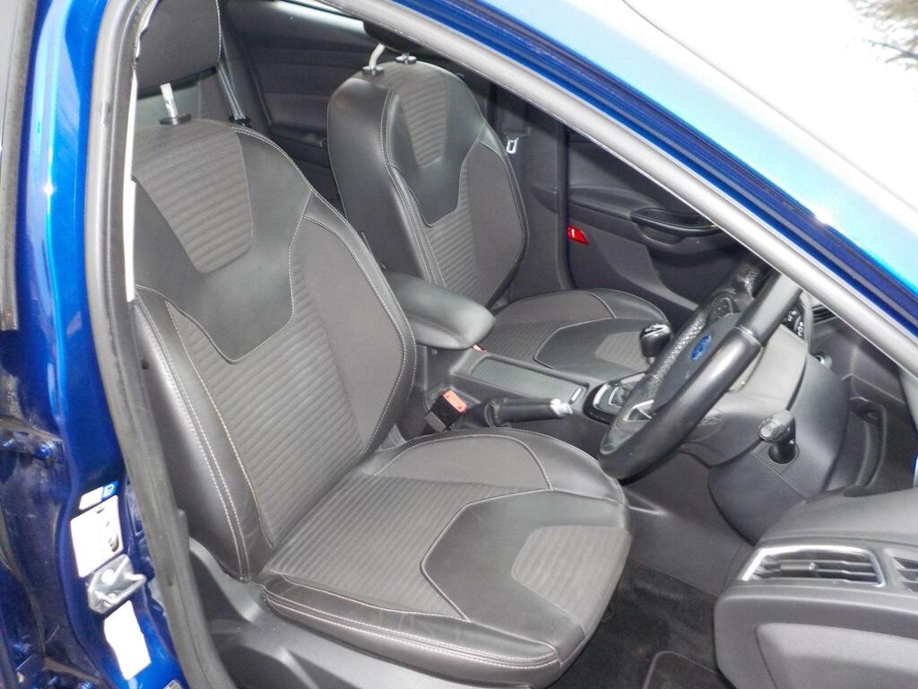 Used Ford Focus 2016 for sale - 77342828: Photo 11