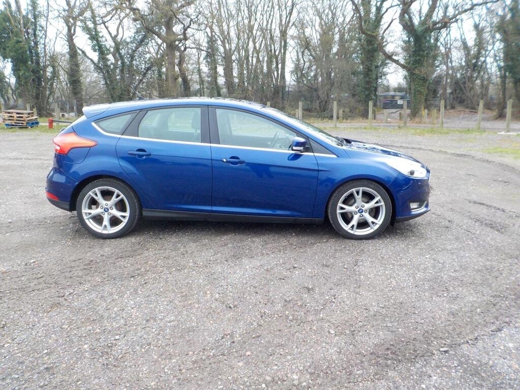 Used Ford Focus 2016 for sale - 77342828: Photo 4