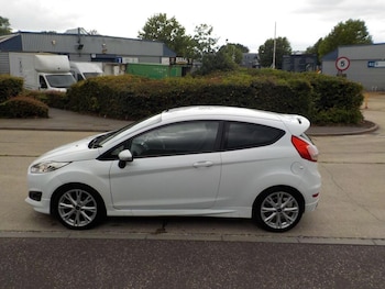 Used Ford Fiesta 2013 for sale - 78992037: Photo