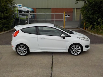 Used Ford Fiesta 2013 for sale - 78992037: Photo