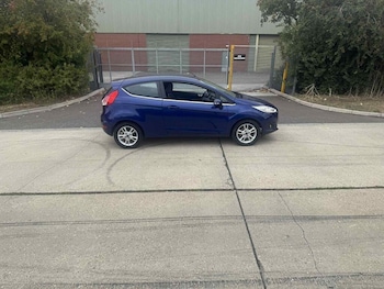 Used Ford Fiesta 2017 for sale - 75690282: Photo
