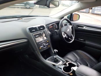 Used Ford Mondeo 2015 for sale - 76974715: Photo