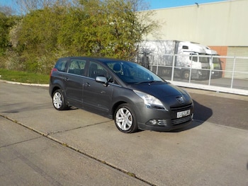Used Peugeot 5008 2013 for sale - 78992022: Photo