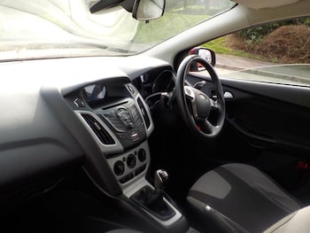 Used Ford Focus 2013 for sale - 77745895: Photo