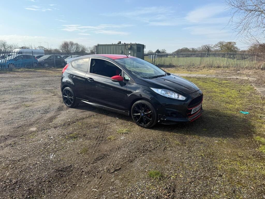 Used Ford Fiesta 2014 for sale - 76725979: Photo 1