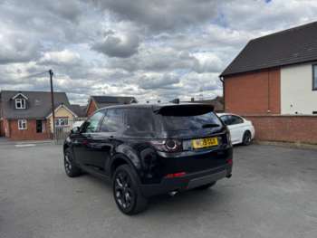 Used Land Rover Discovery Sport 2019 for sale - 75063352: Photo