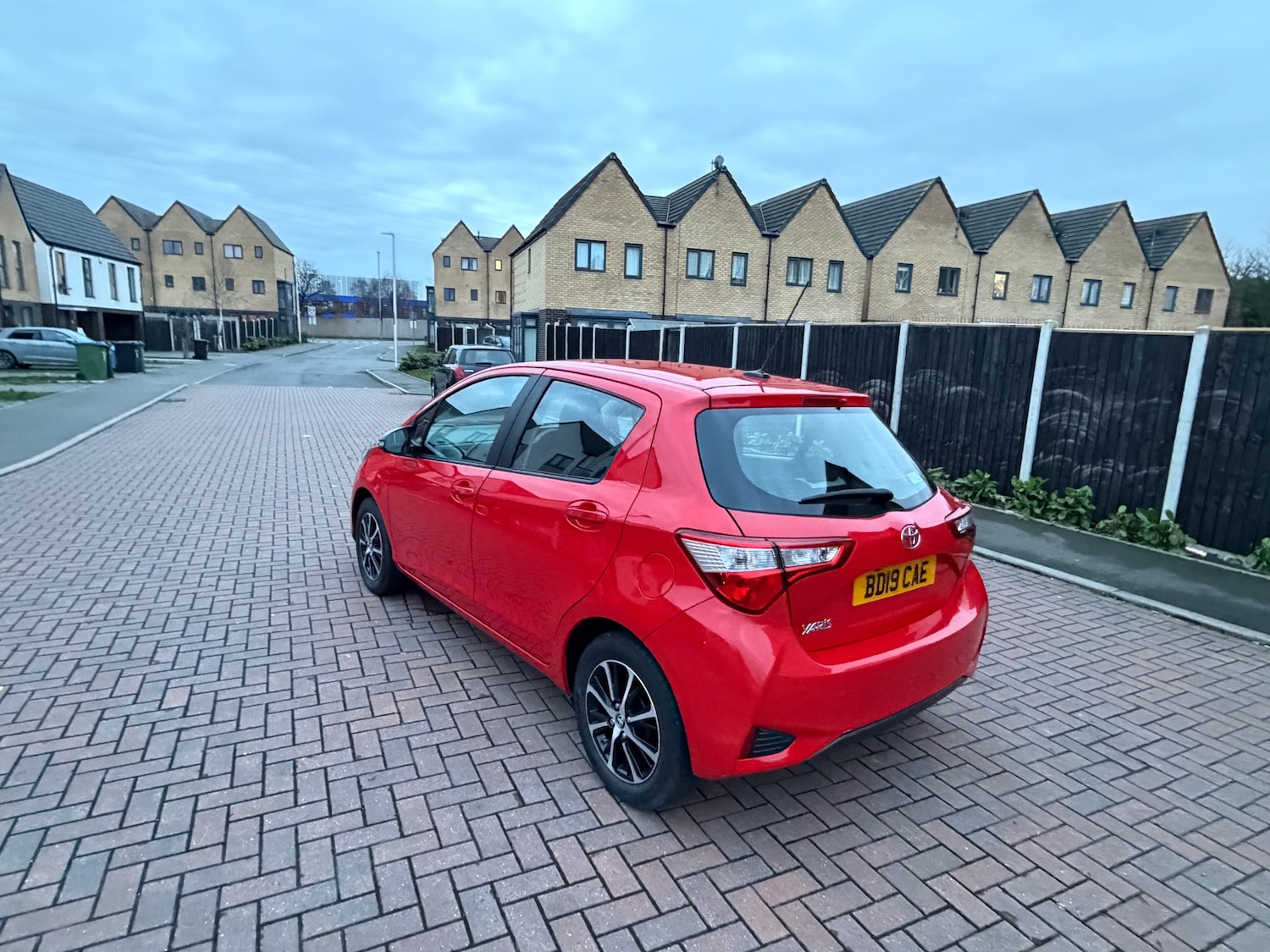 Used Toyota Yaris 2019 for sale - 77312516: Photo 3