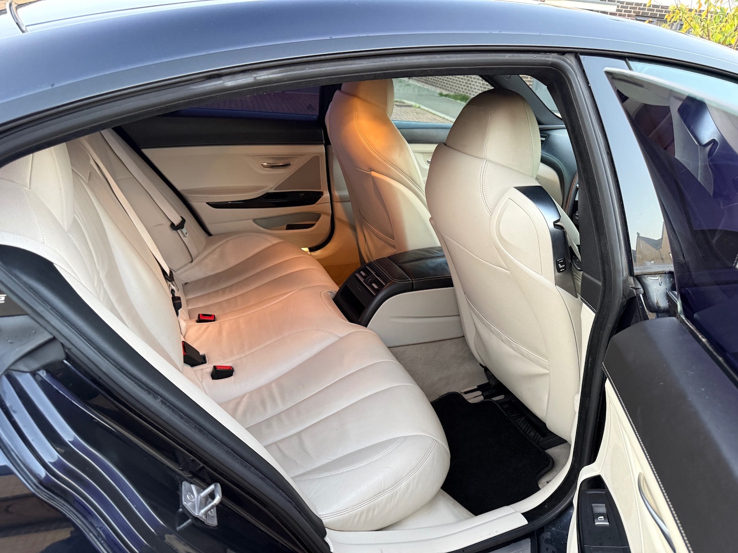 Used BMW 6 Series 2015 for sale - 77229172: Photo 11