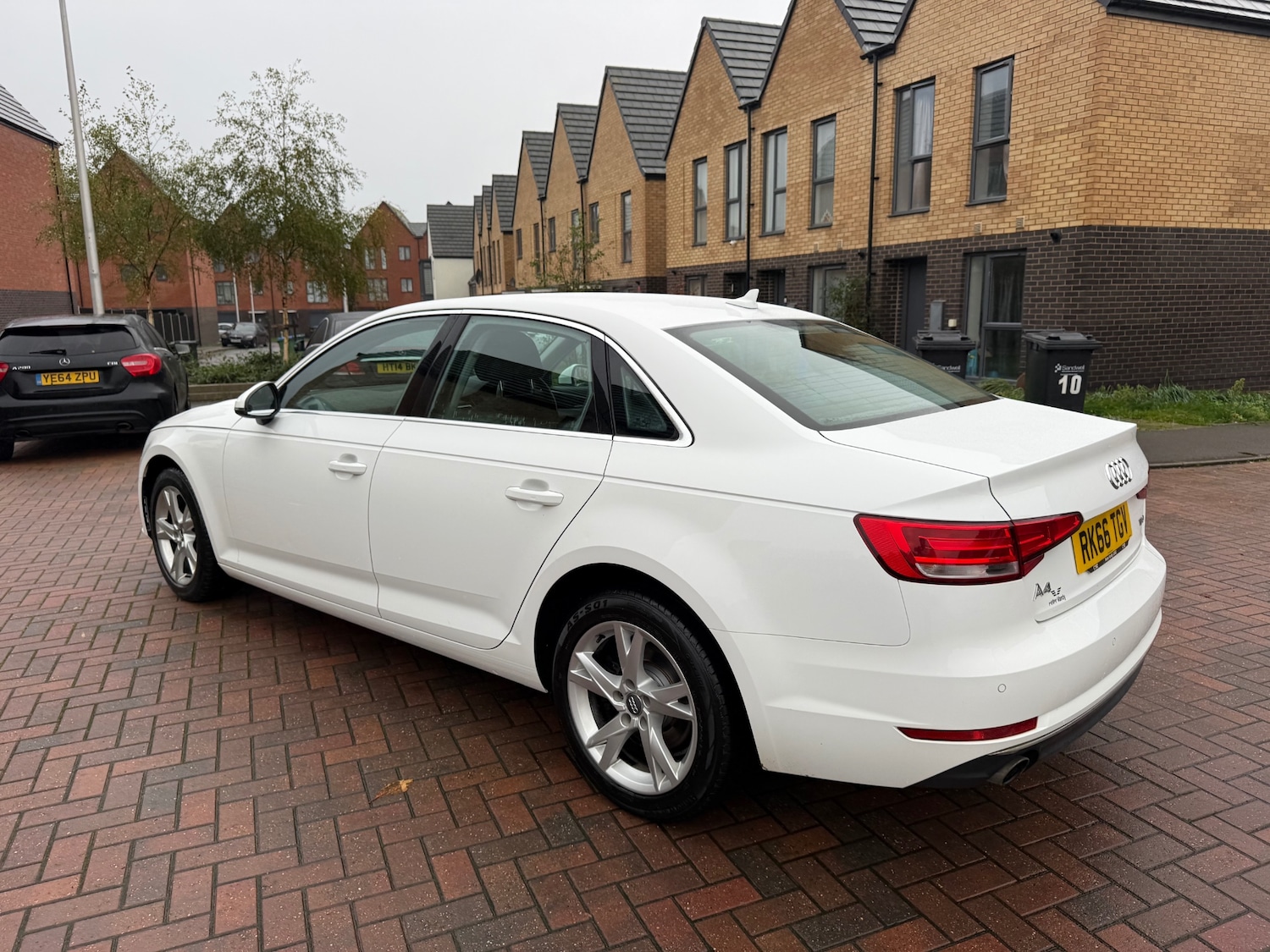 Used Audi A4 2016 for sale - 76591375: Photo 10
