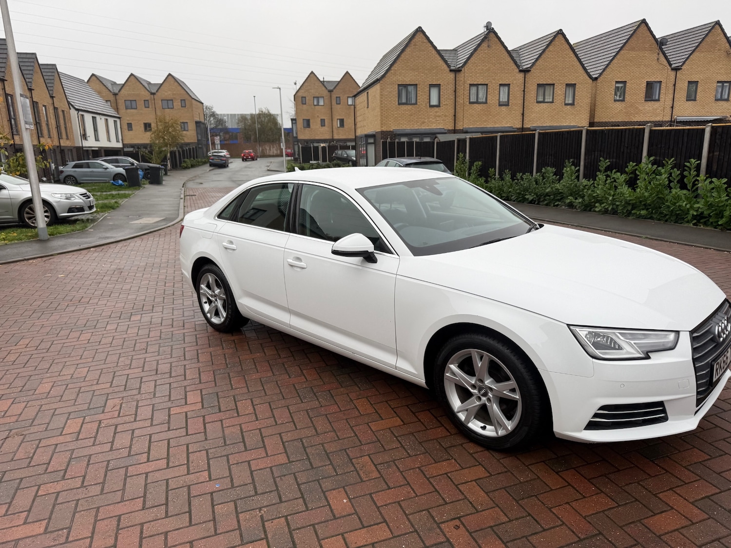 Used Audi A4 2016 for sale - 76591375: Photo 15