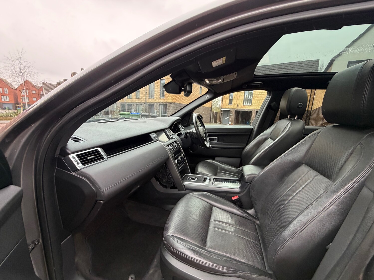 Used Land Rover Discovery Sport 2019 for sale - 77896350: Photo 11