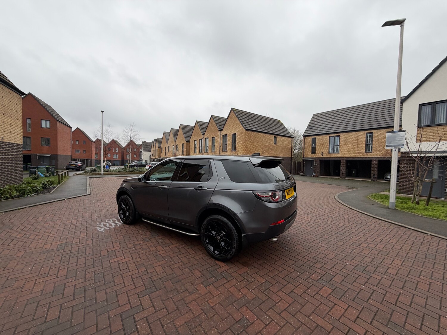 Used Land Rover Discovery Sport 2019 for sale - 77896350: Photo 17