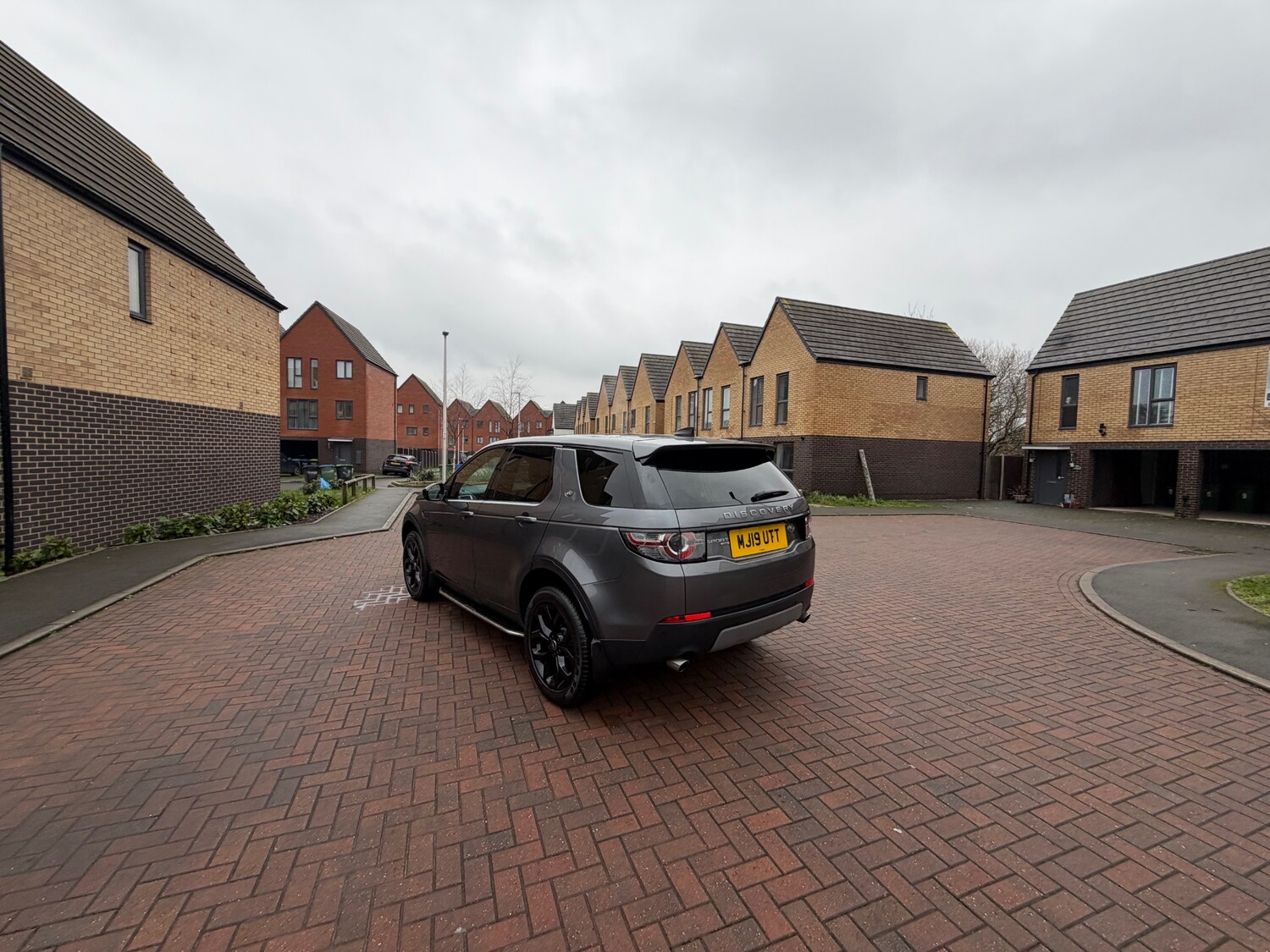 Used Land Rover Discovery Sport 2019 for sale - 77896350: Photo 18