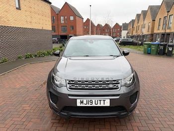 Used Land Rover Discovery Sport 2019 for sale - 77896350: Photo