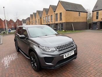 Used Land Rover Discovery Sport 2019 for sale - 77896350: Photo