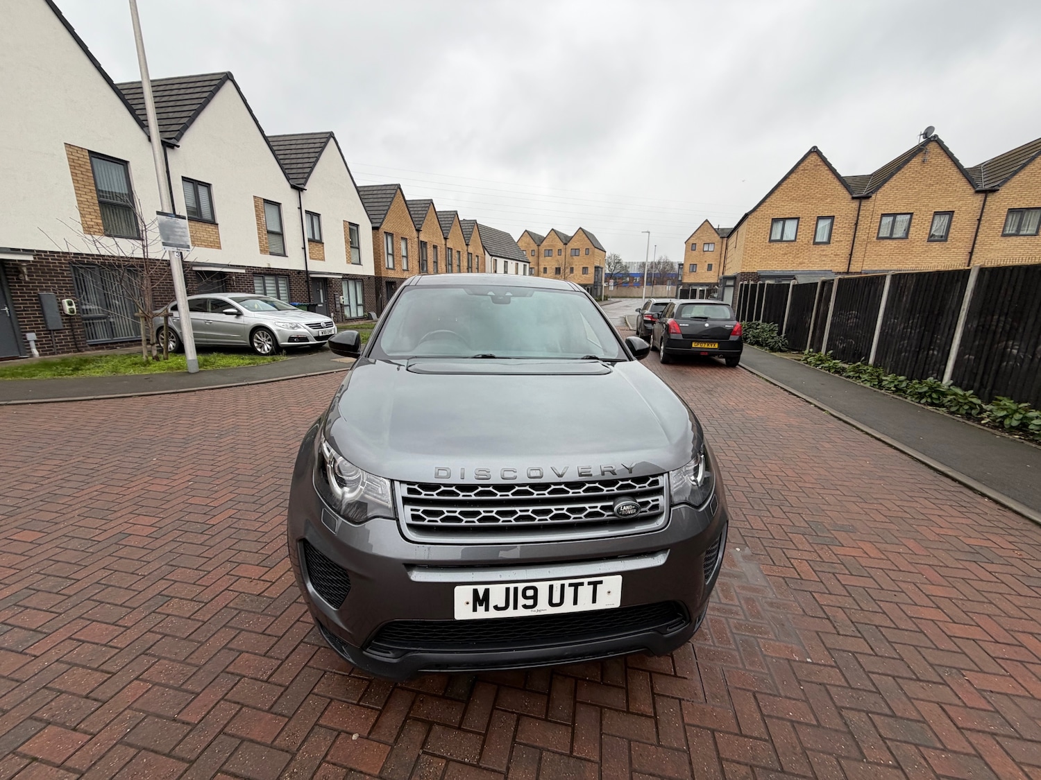 Used Land Rover Discovery Sport 2019 for sale - 77896350: Photo 5
